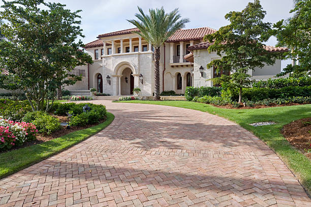 Best Driveway Pavers Near Me  in Huntington, VA